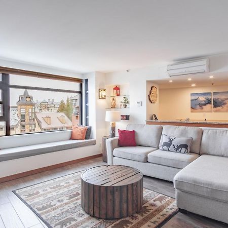 Carleton Lodge By Outpost Whistler Exteriör bild